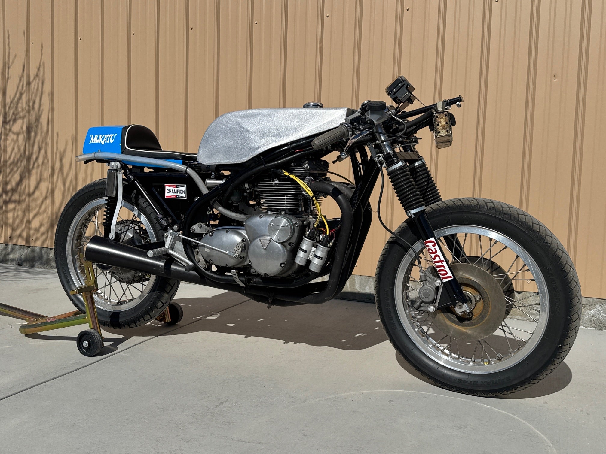 Your Vintage Triumph Parts & BSA Motorcycle Spares Specialist