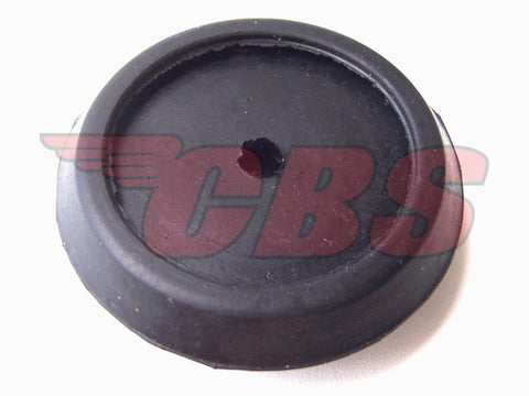 TRIUMPH TR7 / T140 GAS TANK BADGE RUBBER GROMMET 97-5061