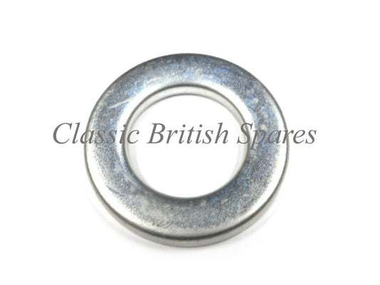 Triumph Rear Wheel Dust Cover 37-0583 Retainer 500 650 Pre-Unit T120 T110 TR6