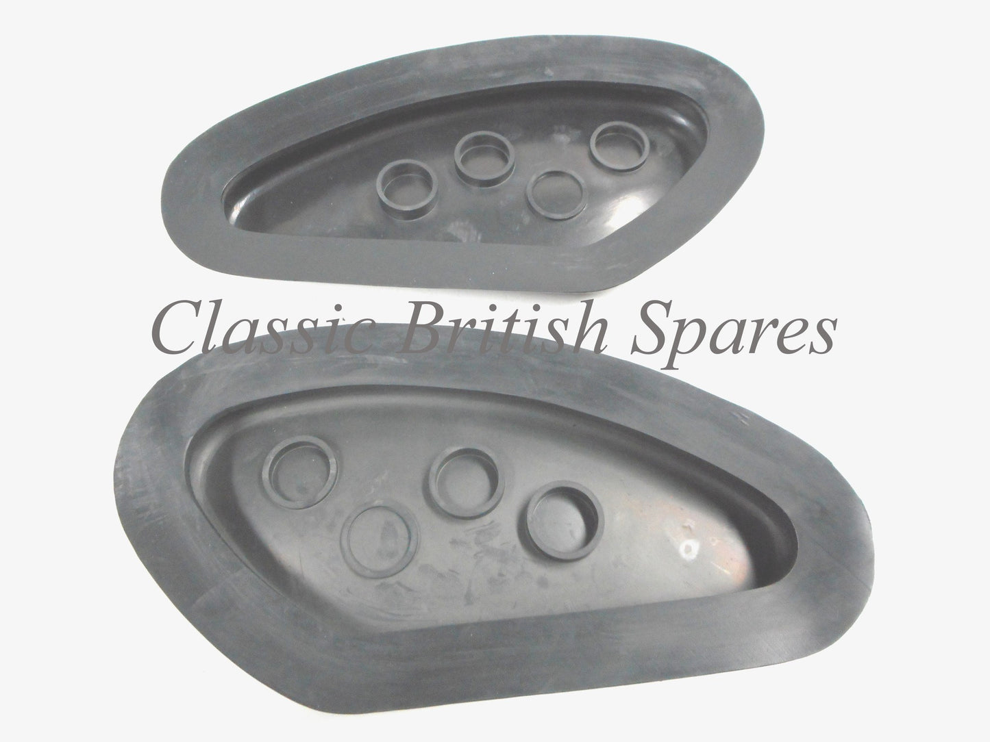 Triumph Gas Tank Rubber Knee Pads (1 SET) - 82-1605 & 82-1606 - T110 / T120 / TR5 / TR6