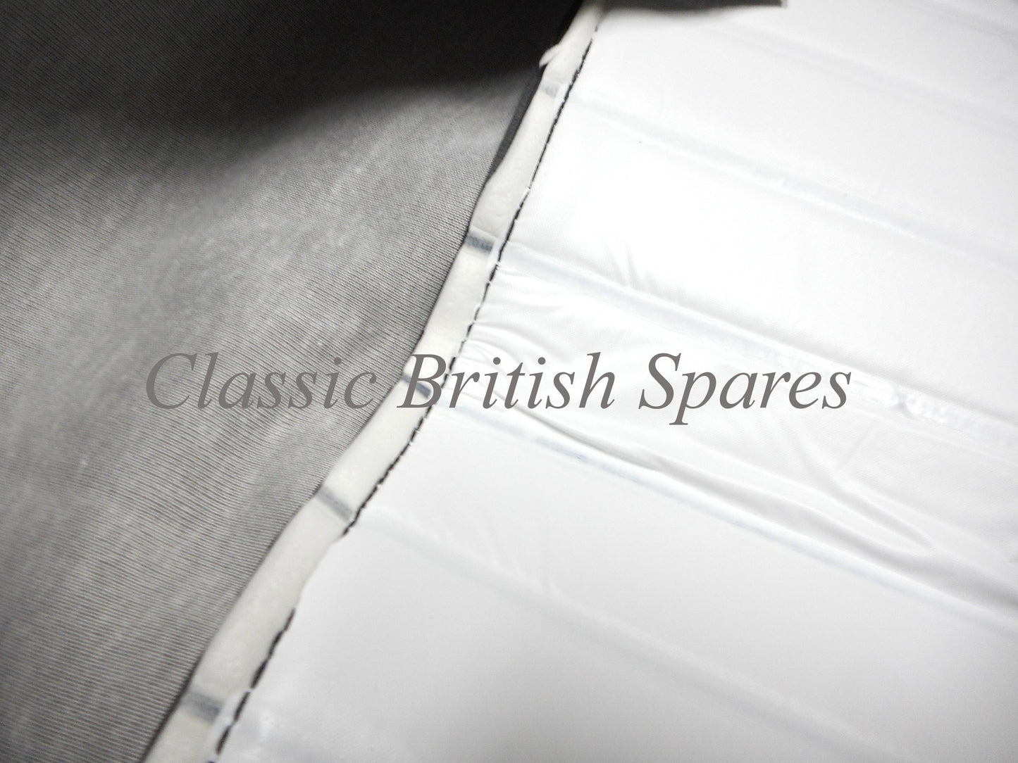 Triumph 750 Twins U.S. Spec Basket Weave Seat Cover  - 1973-77 - TR7 / T140